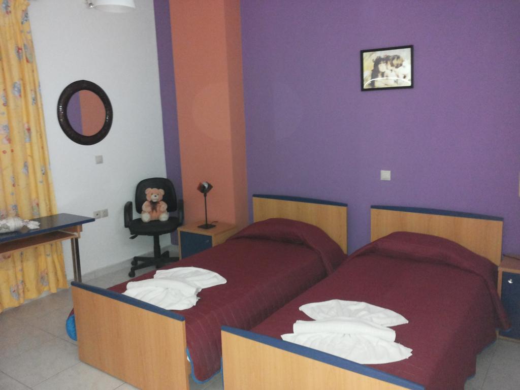 Mythos- Platanias- Hotel -Apts Platanés Dış mekan fotoğraf