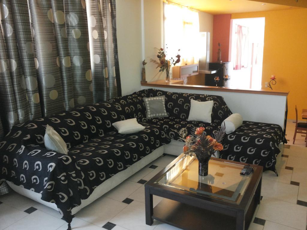 Mythos- Platanias- Hotel -Apts Platanés Dış mekan fotoğraf