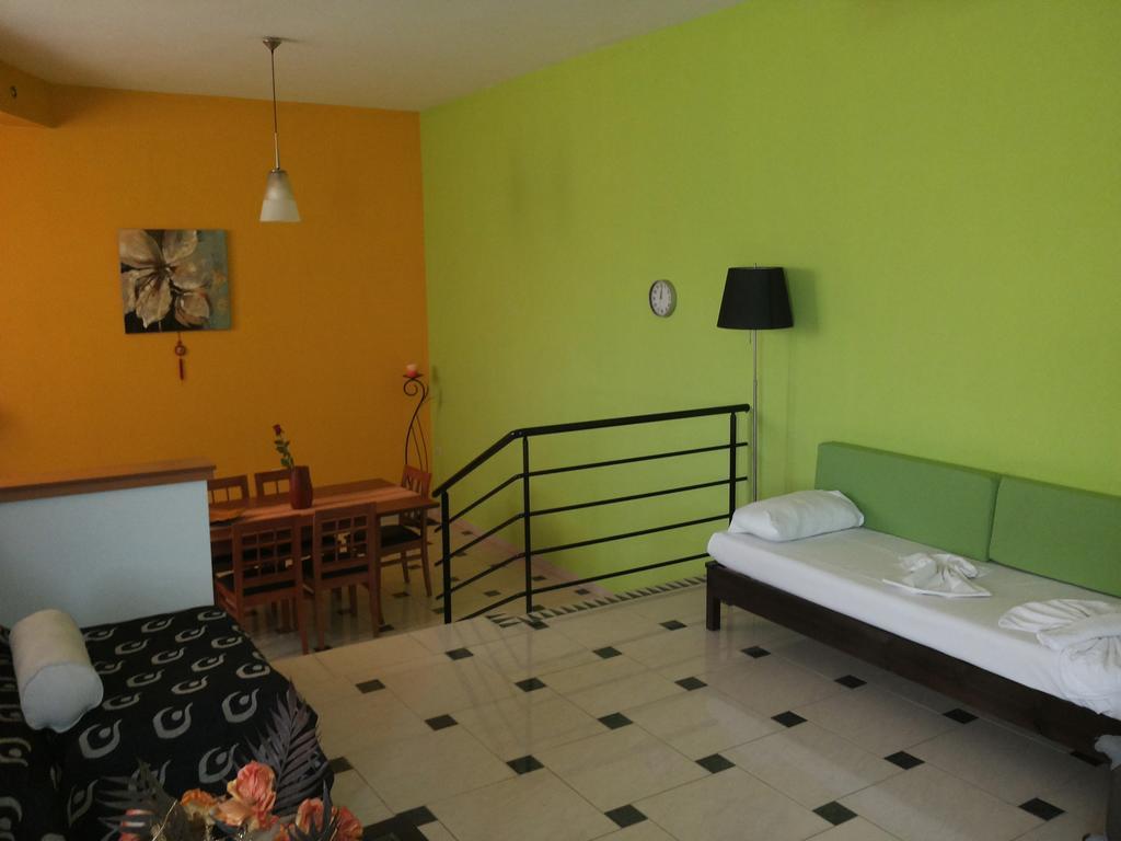 Mythos- Platanias- Hotel -Apts Platanés Dış mekan fotoğraf
