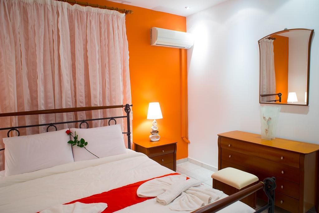 Mythos- Platanias- Hotel -Apts Platanés Oda fotoğraf