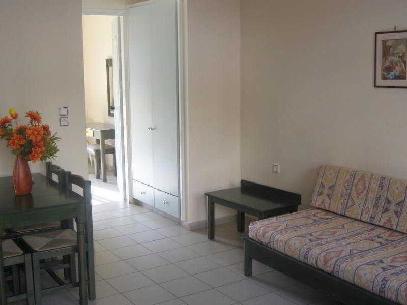 Mythos- Platanias- Hotel -Apts Platanés Dış mekan fotoğraf