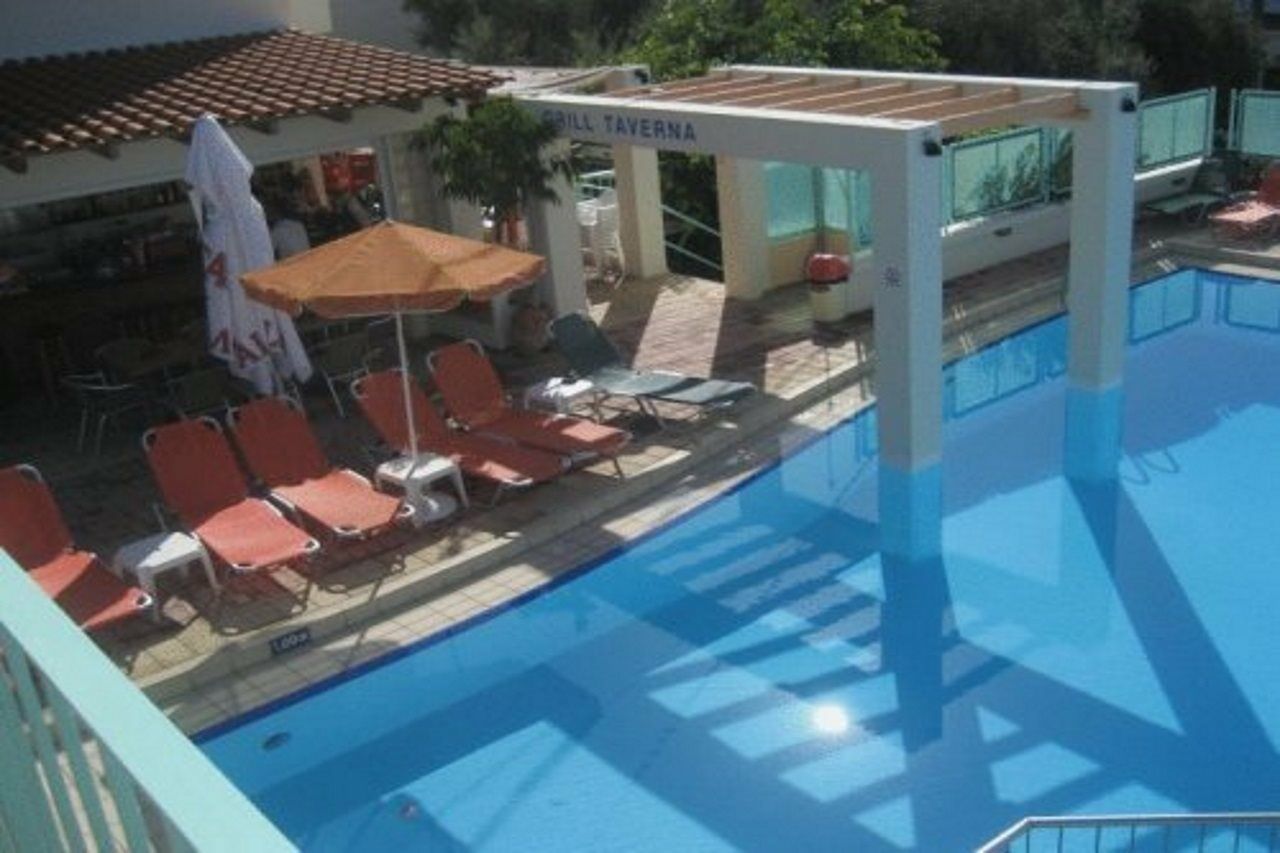 Mythos- Platanias- Hotel -Apts Platanés Dış mekan fotoğraf