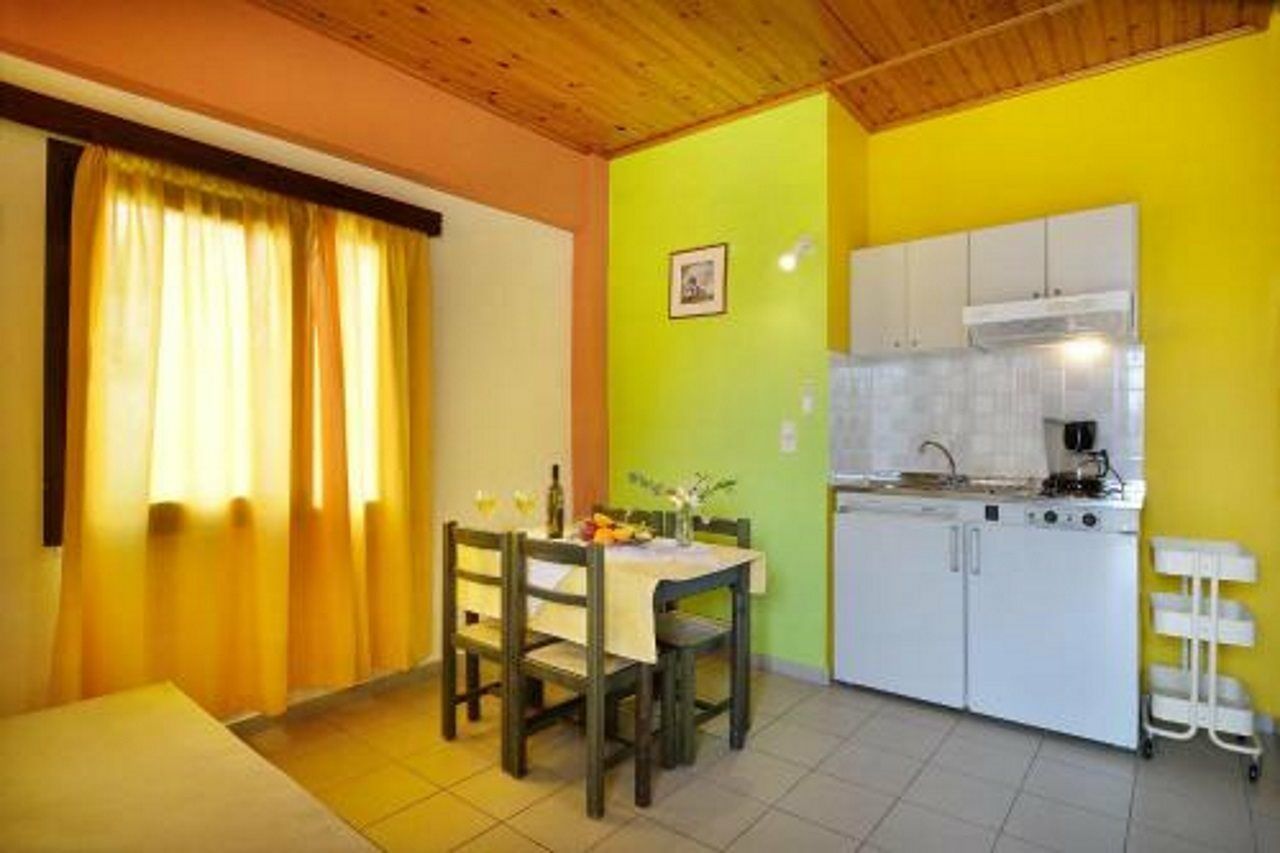 Mythos- Platanias- Hotel -Apts Platanés Dış mekan fotoğraf